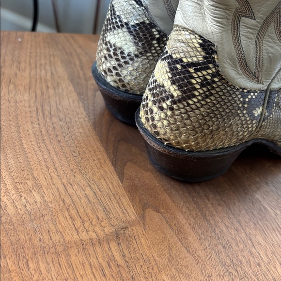 Justin Vintage Python boots - Picture 3 of 7